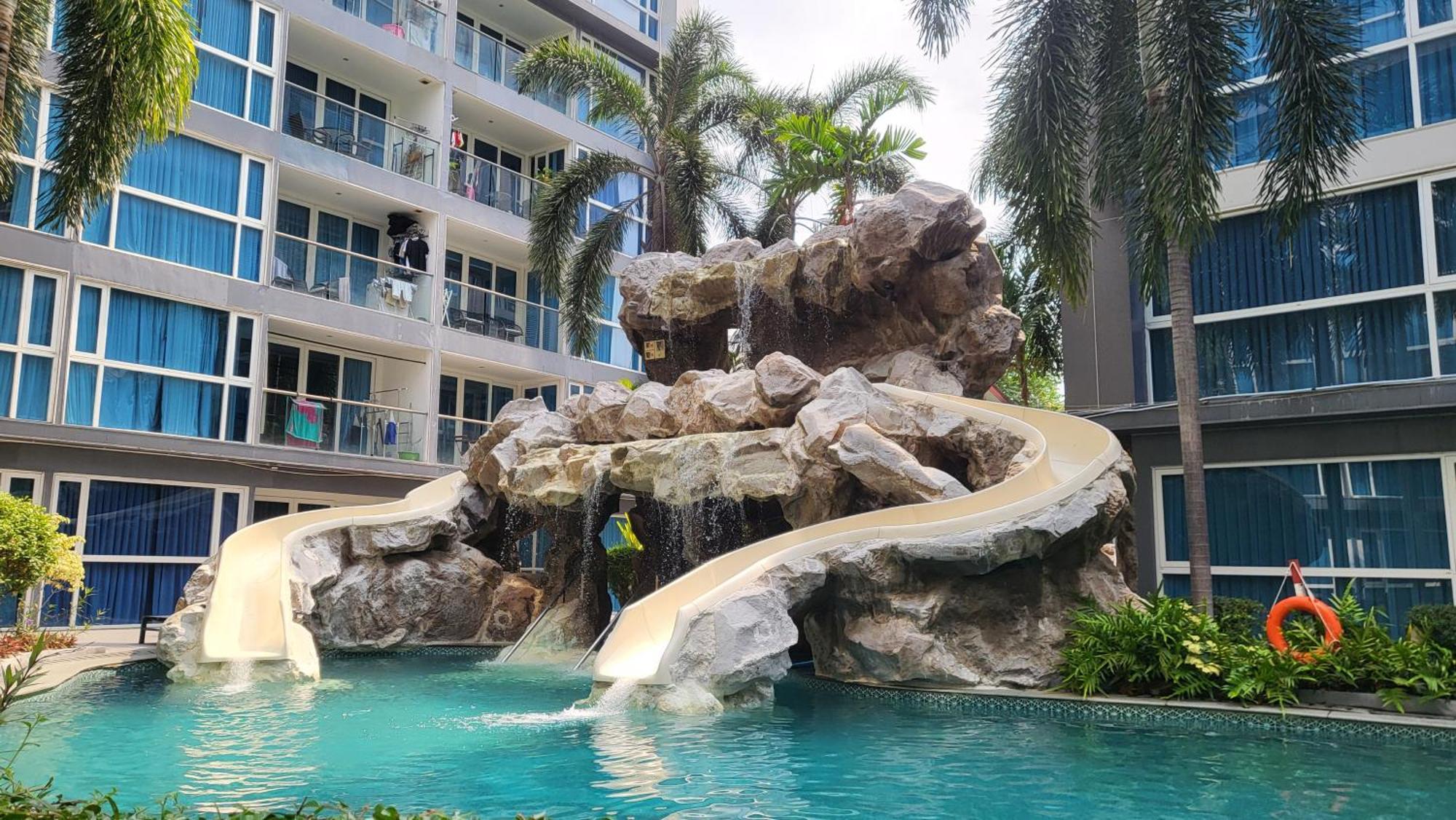 Centara Avenue Residence By Patsamon Pattaya Exterior photo